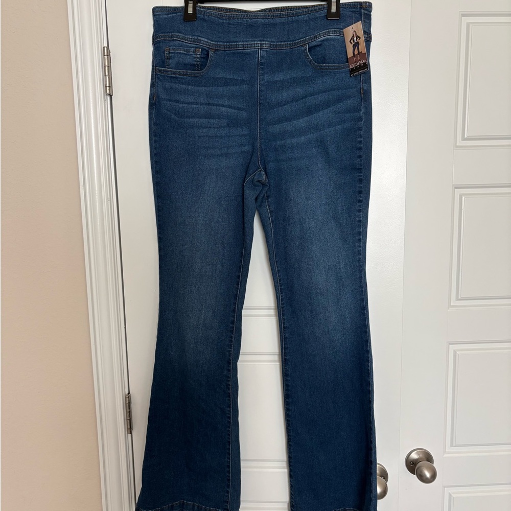 Sofia Vergara Jeans size 16